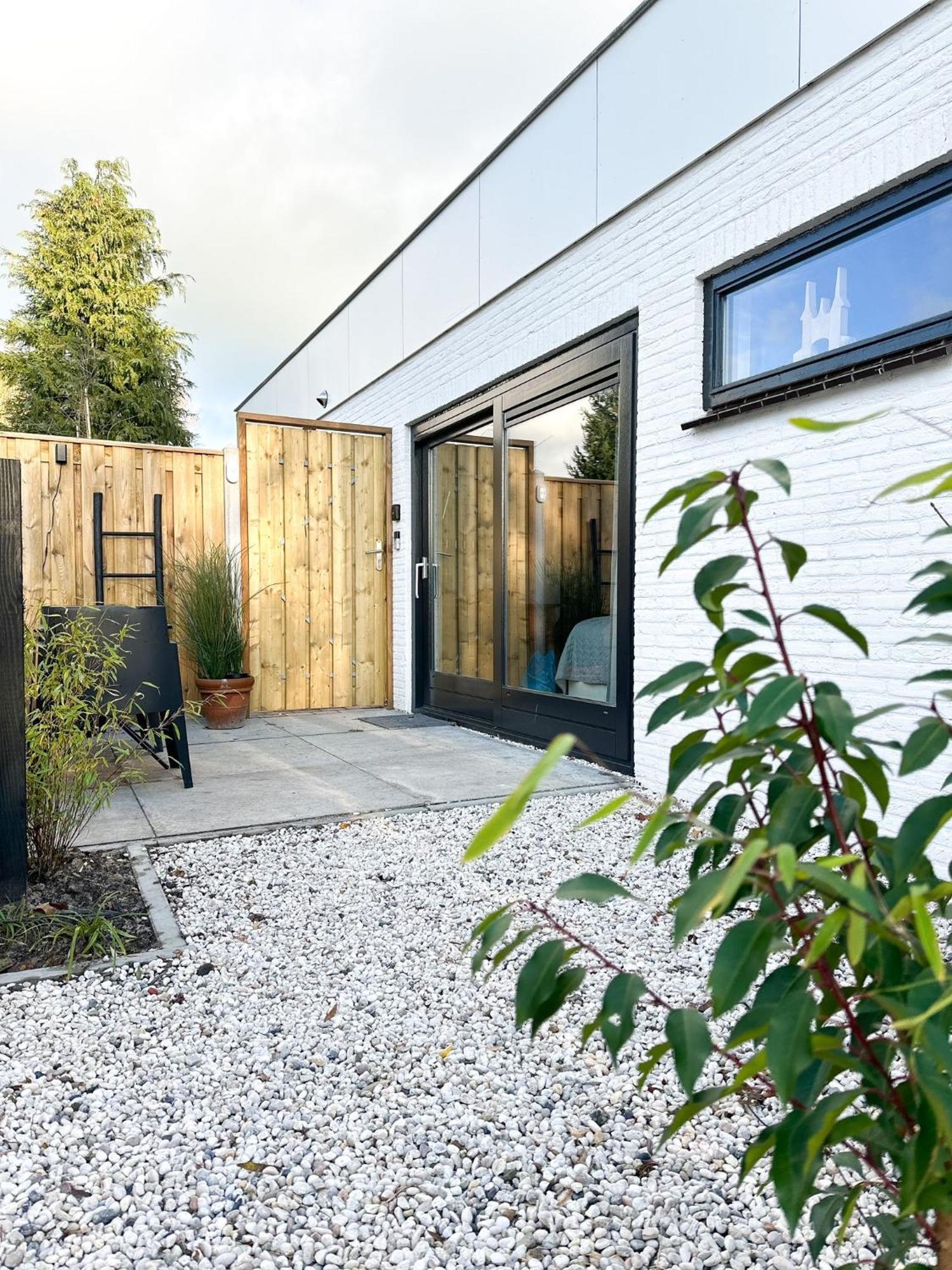 Bed & Breakfast Waterpoort - Incl Gratis Licht Ontbijt En Parking Sneek Exterior photo